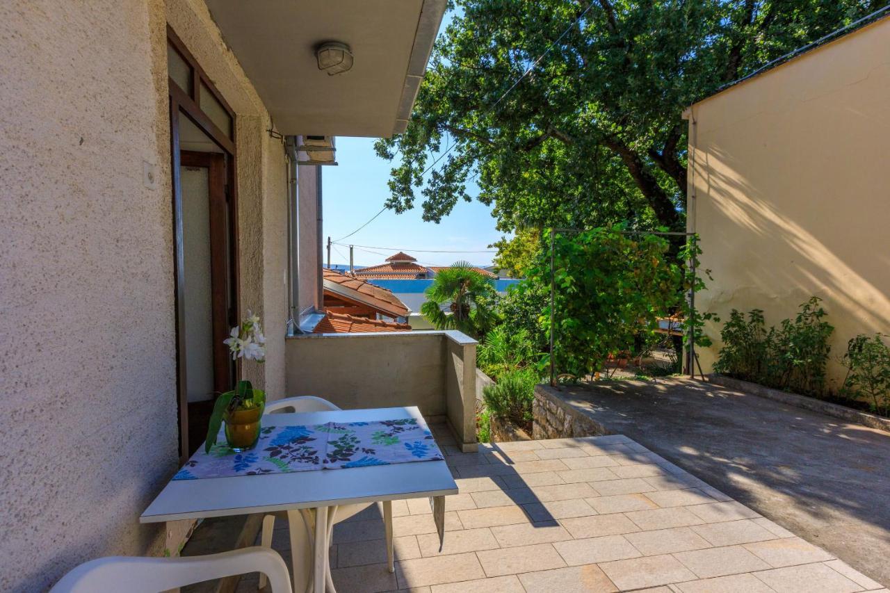 קריקווניצה Apartment Roni מראה חיצוני תמונה