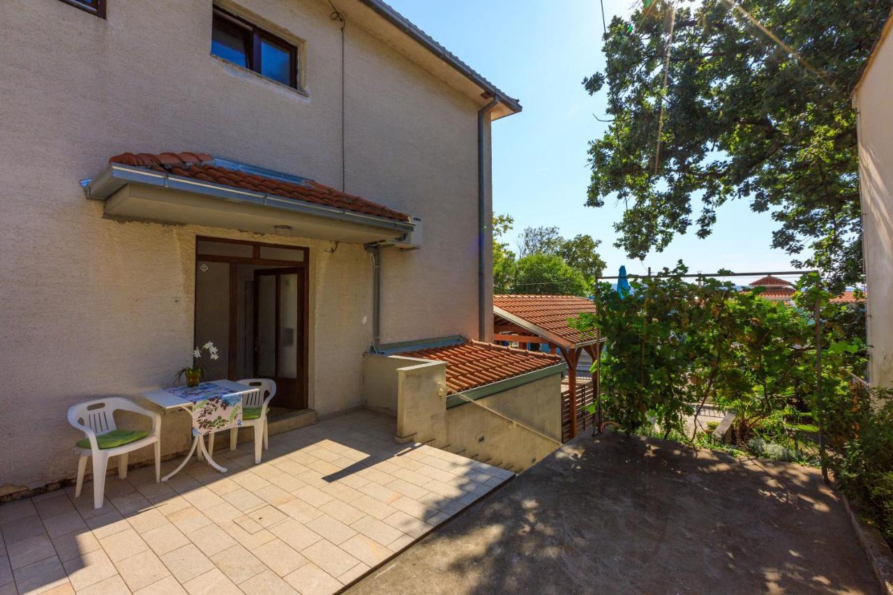 קריקווניצה Apartment Roni מראה חיצוני תמונה